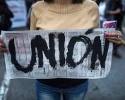 montaje de los periodistas