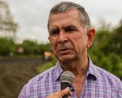 destitución de Mariano Zambrano, prefecto de Manabí