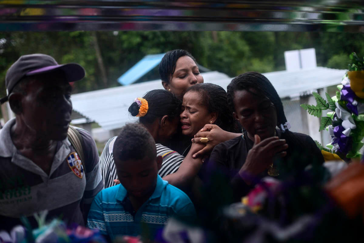 Ensayo fotográfico en El Tandil, Tumaco, una semana después del asesinato de campesinos por la Policía Nacional de Colombia. Foto de Manu Brabo.