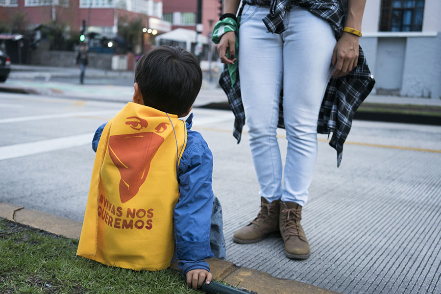 Niños y niñas asistieron a la marcha del 24 de noviembre