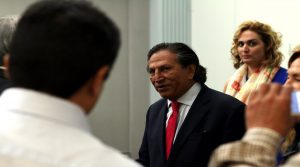 Alejandro Toledo, presidente entre 2001 y 2006, cuenta con una orden de captura internacional y se encuentra prófugo en Estados Unidos. 