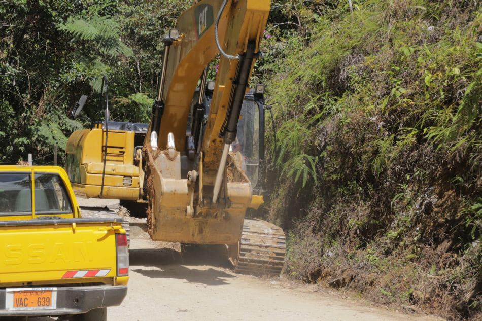 Durante el conflicto minero de Nankints se usó maquinaria pesada para destruir la comunidad