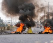 el Ecuador sae a las calles