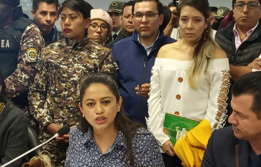 medidas cautelares para Paola Pabón