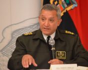 policía por el coronavirus