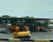 Refinería La Libertad paraliza sus actividades