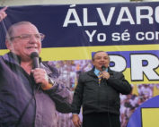 Álvaro Noboa confirmó su precandidatura