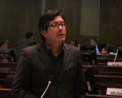 C&eacute;sar Mont&uacute;far