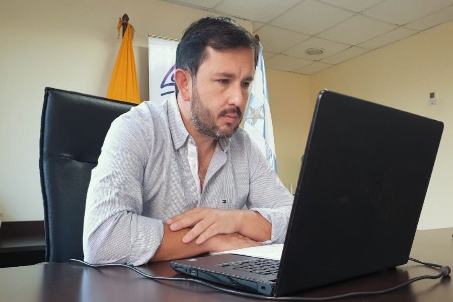 renuncia de Iván Granda