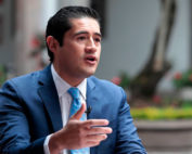 FMI propone una reforma fiscal