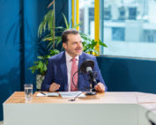 retirar su candidato presidencial