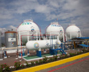 diferencia entre Petroecuador y Petroamazonas