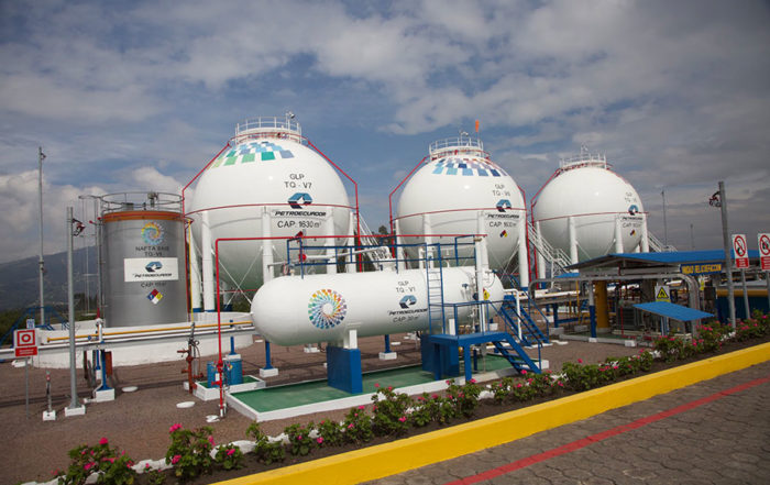 diferencia entre Petroecuador y Petroamazonas