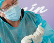 vacuna de AstraZeneca y Oxford