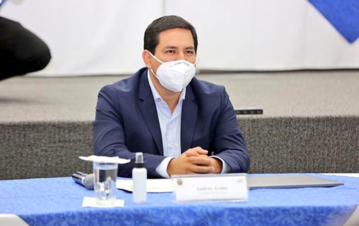 rechazó denuncia contra Arauz