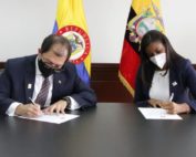 presión a fiscales de Ecuador y Colombia