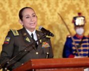 nueva comandante general