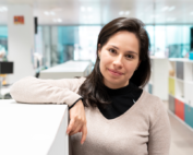 Liz Briceño, reportera de GK, admitida al programa Emerging Media Leaders