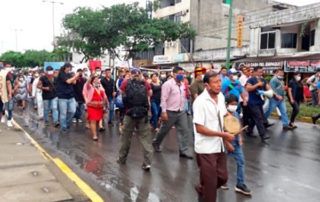 Comunidades protestan por derrame petrolero