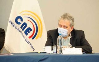 Luis Verdesoto renuncia