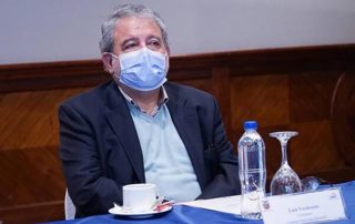 renunció Luis Verdesoto