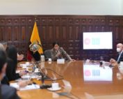 reunión entre vicepresidentes