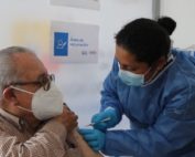 suspende aplicación de segunda dosis contra covid-19