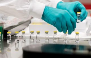 suspender vacuna de Johnson & Johnson