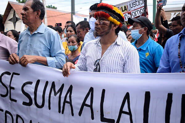 derrame de petróleo en la Amazonía