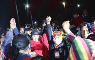 reacciones por la elección de Iza