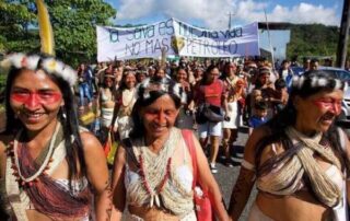 vacunación a la población waorani en zona intangible