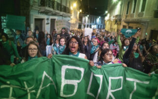 secreto profesional en abortos en Ecuador