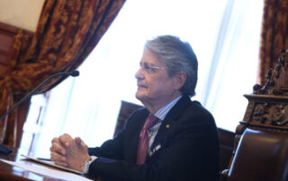 embajadores de Ecuador en Reino Unido, Uruguay y Francia