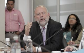 Carlos Pareja Yannuzzelli en el hospital