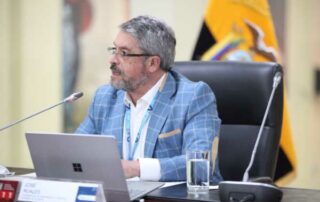 acunación contra covid-19 de menores de 15 años