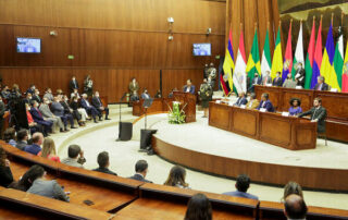 bancadas sobre la ley creando oportunidades