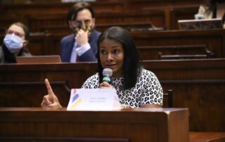 investigación contra Freddy Carrión