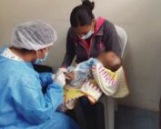 escasez de vacunas pentavalentes y SRP