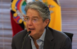 carta de Guillermo Lasso a diario El Universo