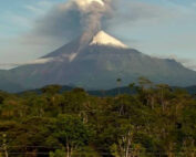 ceniza en Morona Santiago y Chimborazo