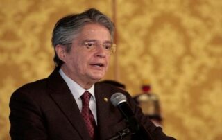 Lasso no asistirá a la Comisión de Garantías Constitucionales