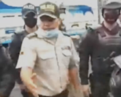 Periodista fue golpeada por policías