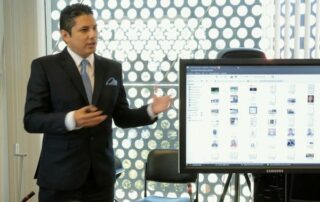 dinero de Rafael Correa