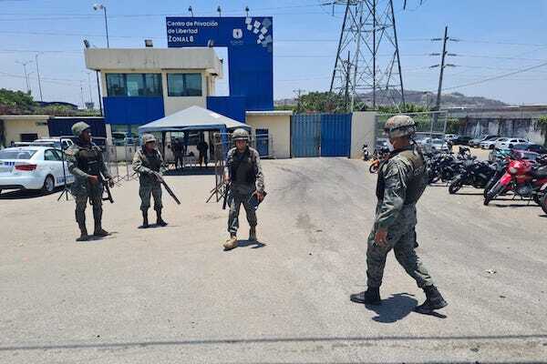 otro asesinato en la Penitenciaría