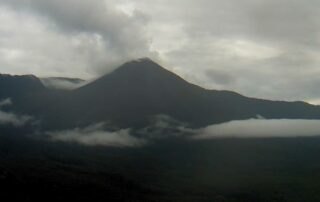 caída de ceniza del volcán Reventador