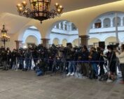 Hoy fue la segunda reunión entre la Conaie y el Gobierno. Fotografía de María Sol Borja para GK.