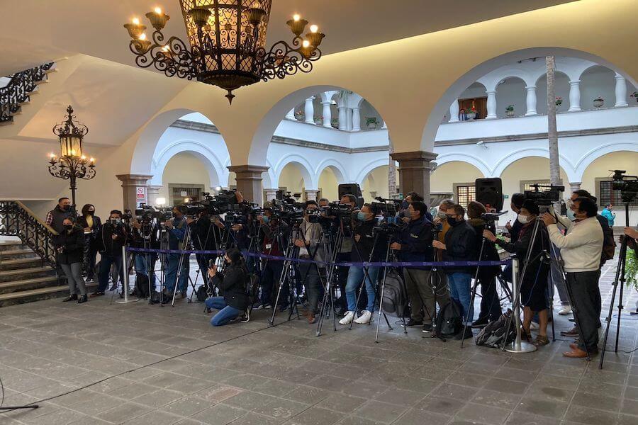 Hoy fue la segunda reunión entre la Conaie y el Gobierno. Fotografía de María Sol Borja para GK.