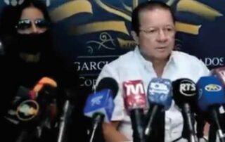 abogado de familia de Naomi Arcentales