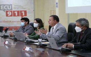 resoluciones del COE Nacional para las fiestas de Fin de Año 2021