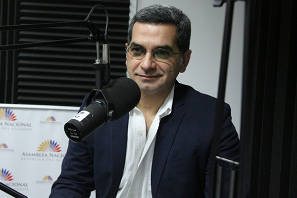 Fernando Alvarado